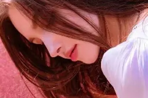 陪睡陪玩算什么？关晓彤“遭殃”后千万网红曝猛料秦岚被牵连