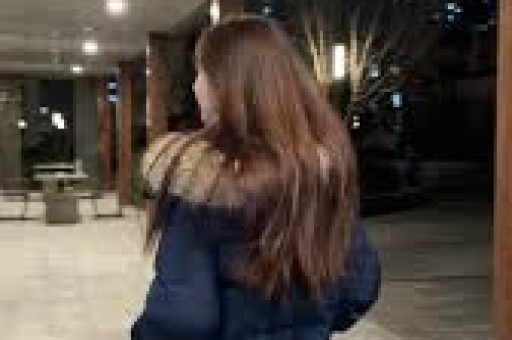 小红书被约谈赵露思冲上热搜在小红书上霸榜神一样的存在